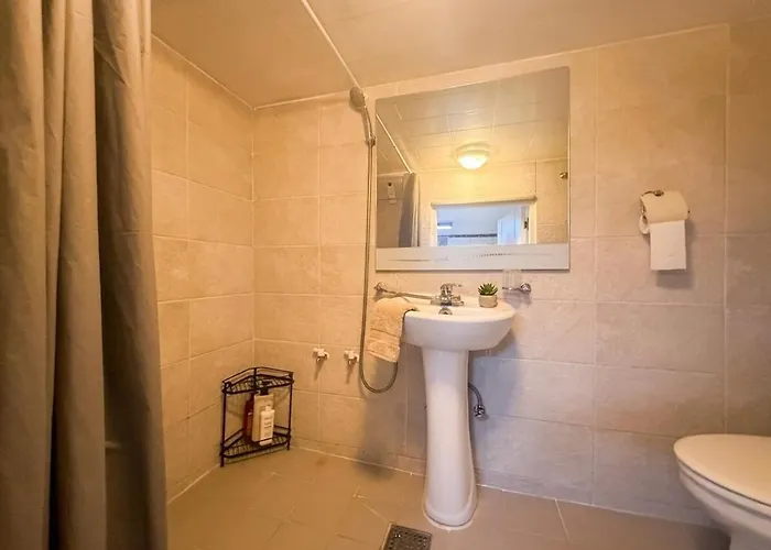 Private Cozy At Yeonnam And Hongdae Area